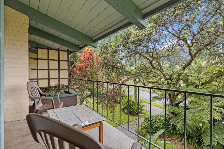 More Photos Of 333 Iliahi St, Hilo Hotel For Sale