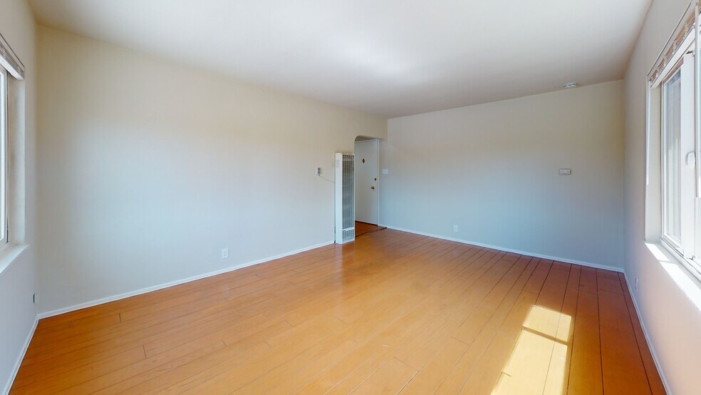 More Photos Of 3464 Champion St, Oakland Apartments For Sale