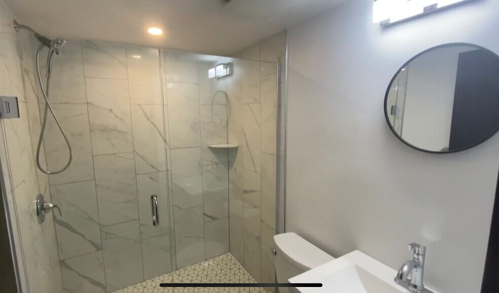 More Photos Of 585 Mill St, Windsor Apartments For Sale