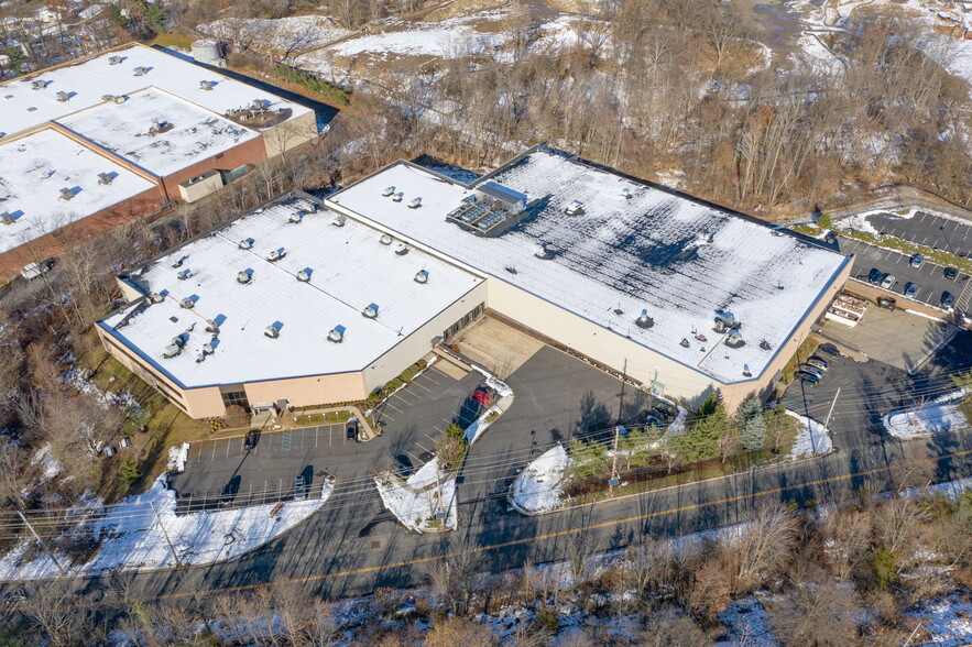 Primary Photo Of 8 Vreeland Ave, Totowa Refrigeration Cold Storage For Lease