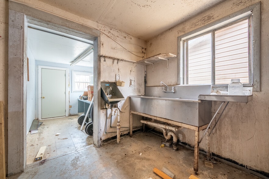 More Photos Of 2295 Jeb Stuart Hwy, Meadows Of Dan Hotel For Sale