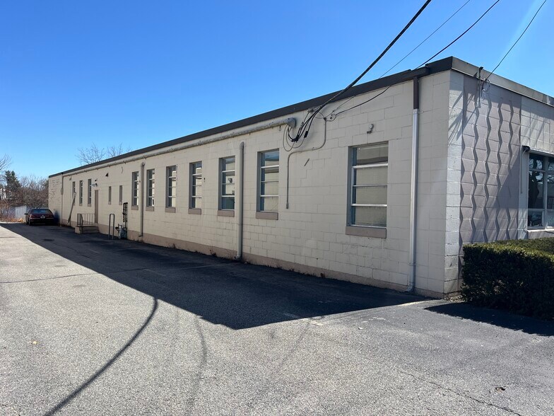 More Photos Of 66 Libera St, Cranston Manufacturing For Sale