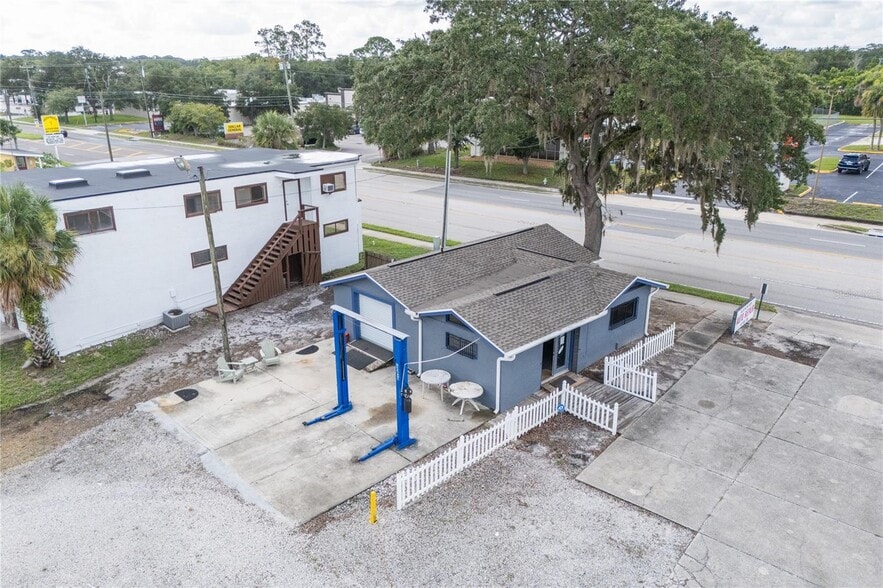 More Photos Of 377 E Sr-434, Longwood Auto Repair For Sale