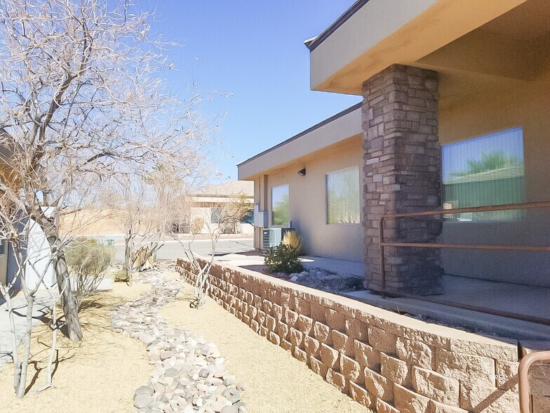 More Photos Of 350 Falcon Ridge Pky, Mesquite Office For Sale