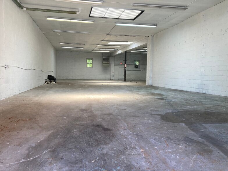 More Photos Of 199-201 N 12th St, Newark Warehouse For Sale
