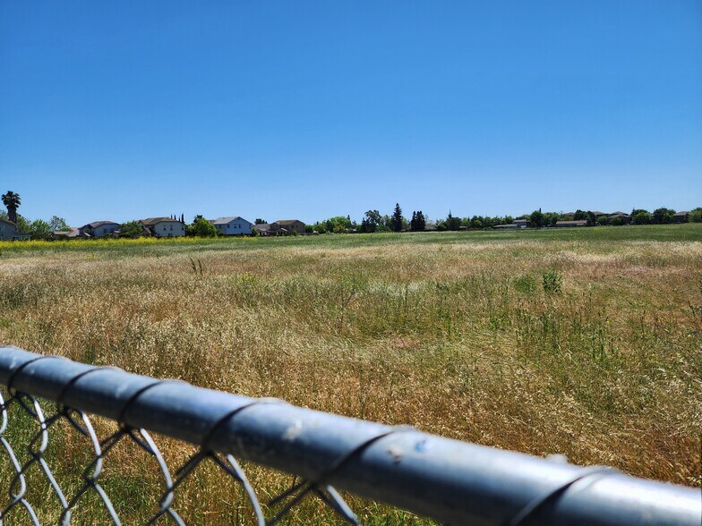 More Photos Of 7400 Shasta Ave, Elk Grove Land For Sale