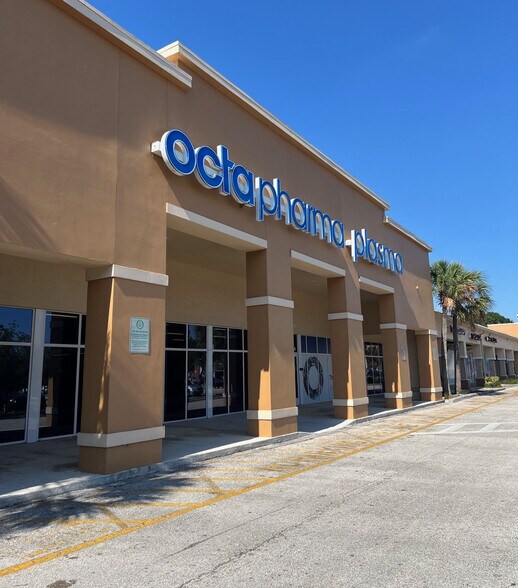 More Photos Of 7140-7346 W McNab Rd, North Lauderdale Restaurant For Lease