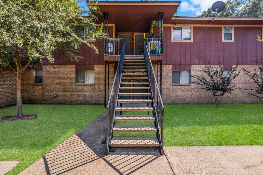 More Photos Of , Cleveland Multifamily For Sale