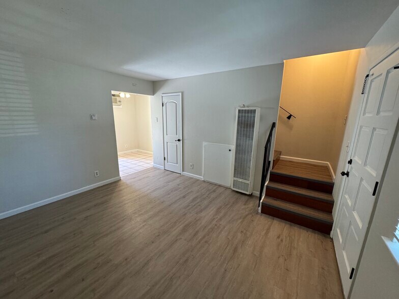 More Photos Of 7191 Eigleberry St, Gilroy Apartments For Sale