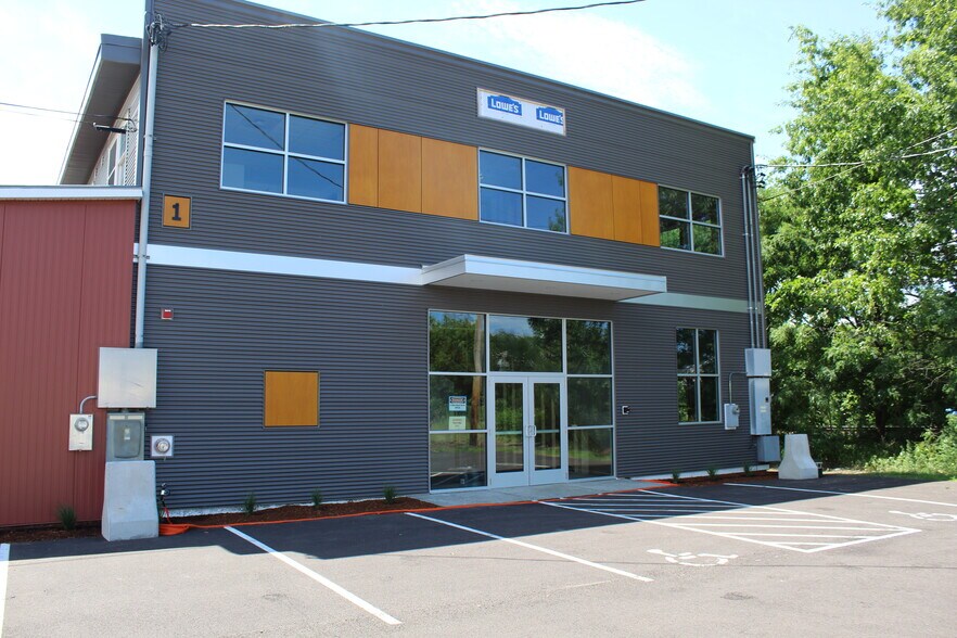 Primary Photo Of 1 Jackson St, Essex Junction Manufacturing For Lease