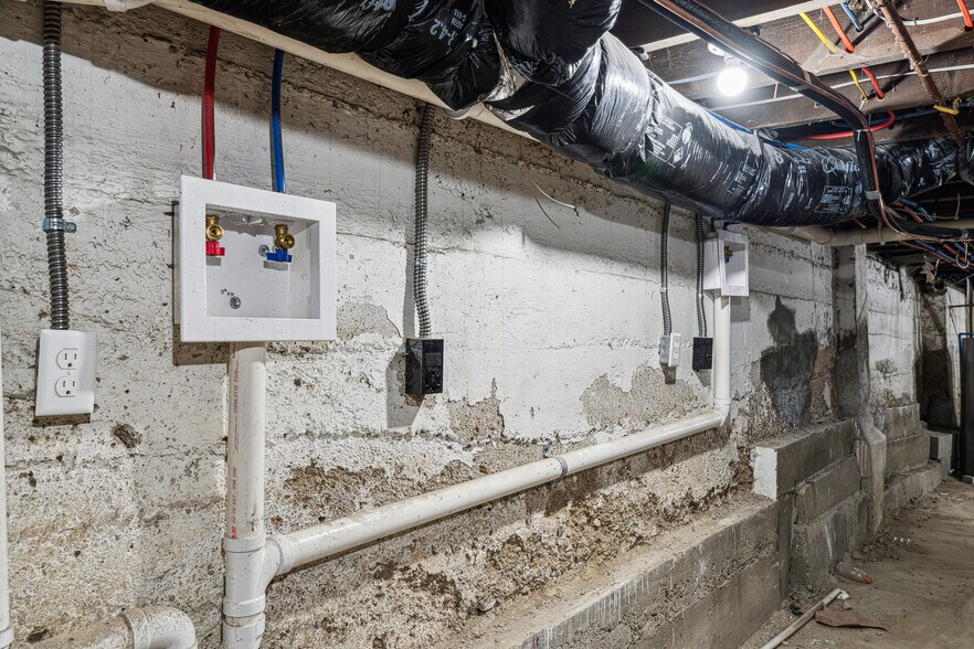 More Photos Of 508-510 E Markison Ave, Columbus Apartments For Sale