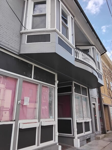 More Photos Of 42 Market St, Bangor Storefront For Lease