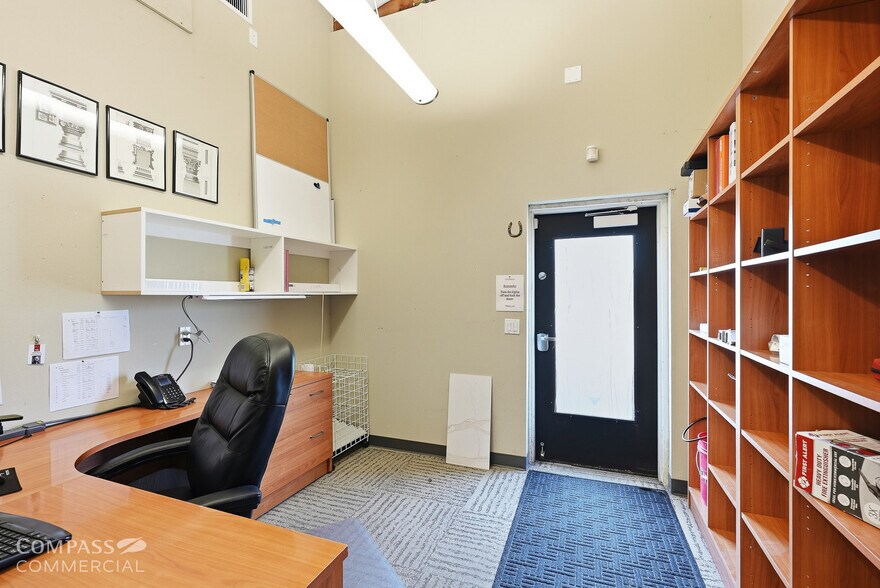 More Photos Of 180 & 190 NE Irving Avenue, Bend Office For Sale