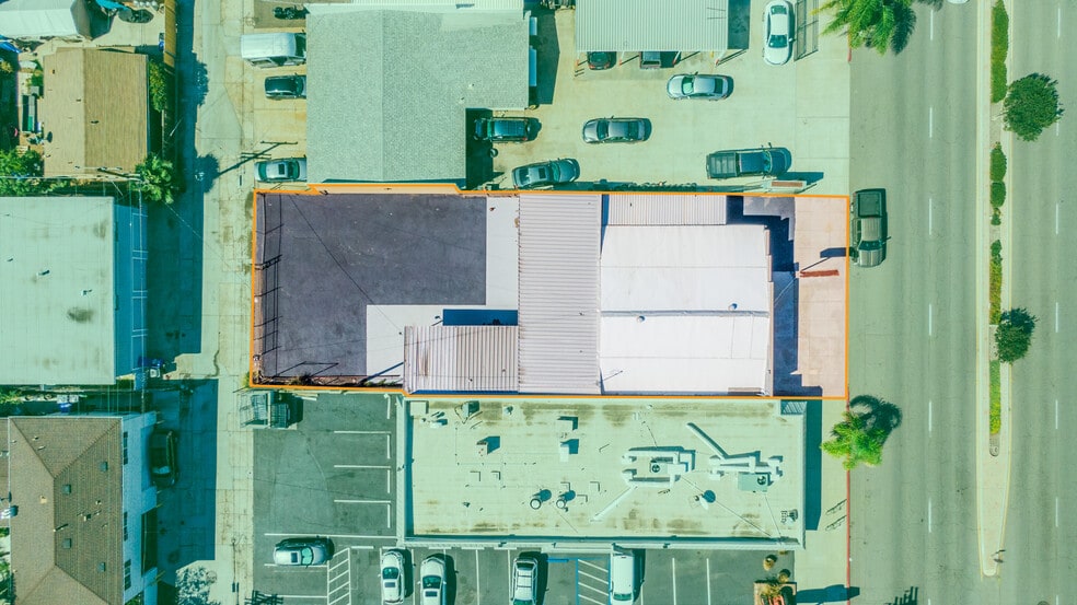 More Photos Of 7075 El Cajon Blvd, San Diego Auto Repair For Sale