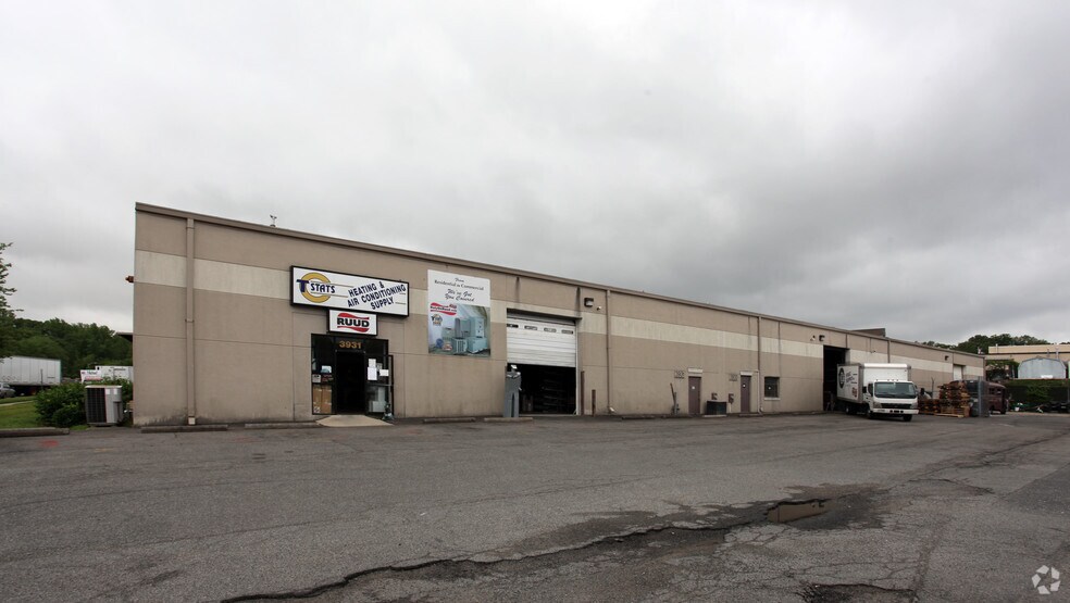 More Photos Of 3937-3941 Penn Belt Pl, District Heights Warehouse For Sale