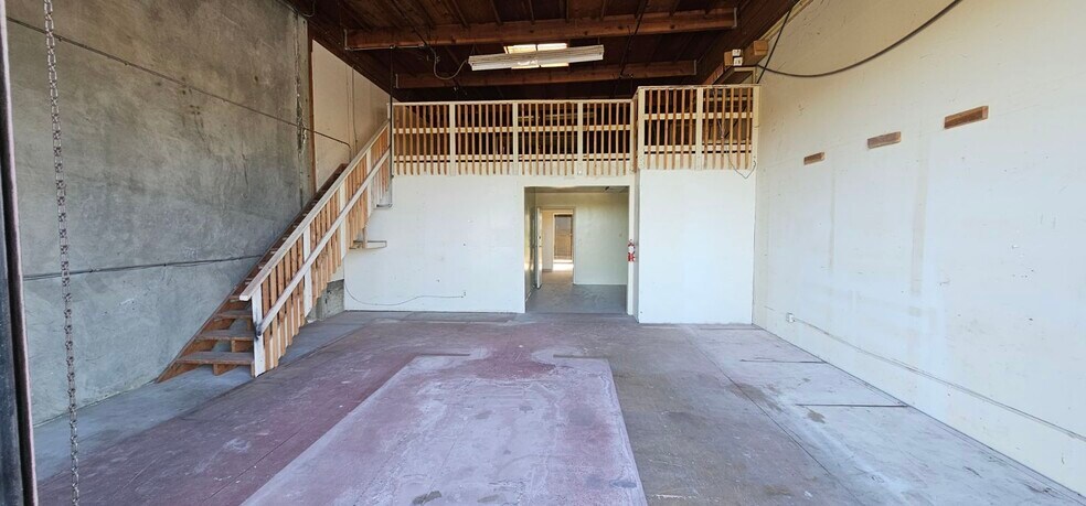 More Photos Of 455 Reservation Rd, Marina Light Manufacturing For Lease