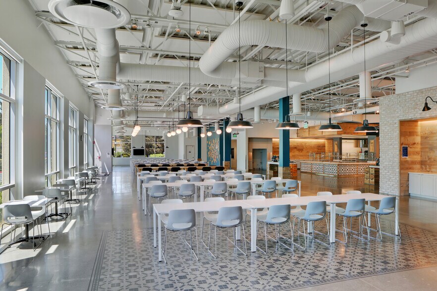 More Photos Of 2525 N 1st St, San Jose Unknown For Lease