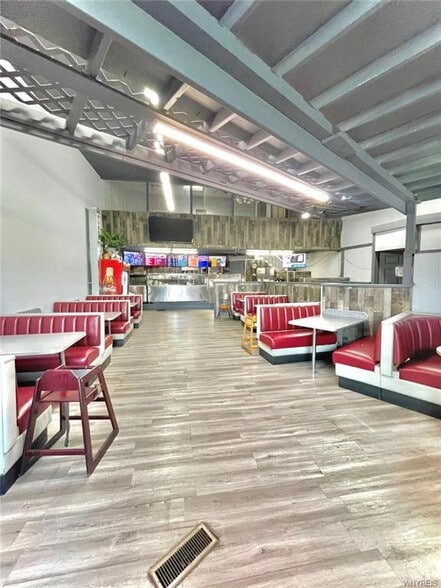 More Photos Of 898 Genesee St, Buffalo Restaurant For Lease