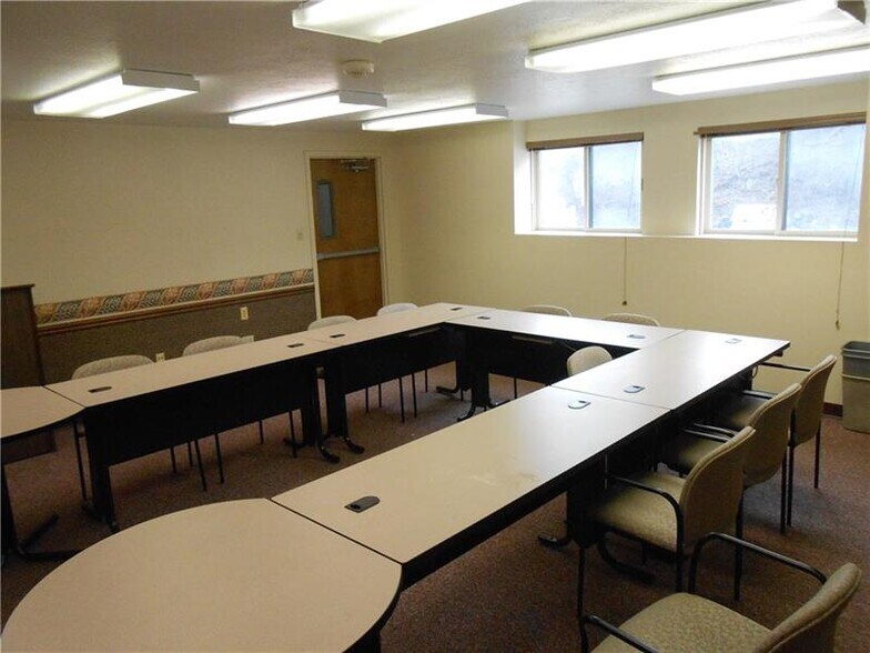 More Photos Of 5081 Old Clairton Rd, Pittsburgh Office For Lease