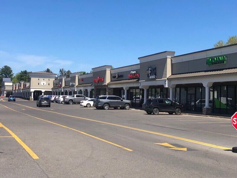 More Photos Of 7608 Oswego Rd, Liverpool Unknown For Lease