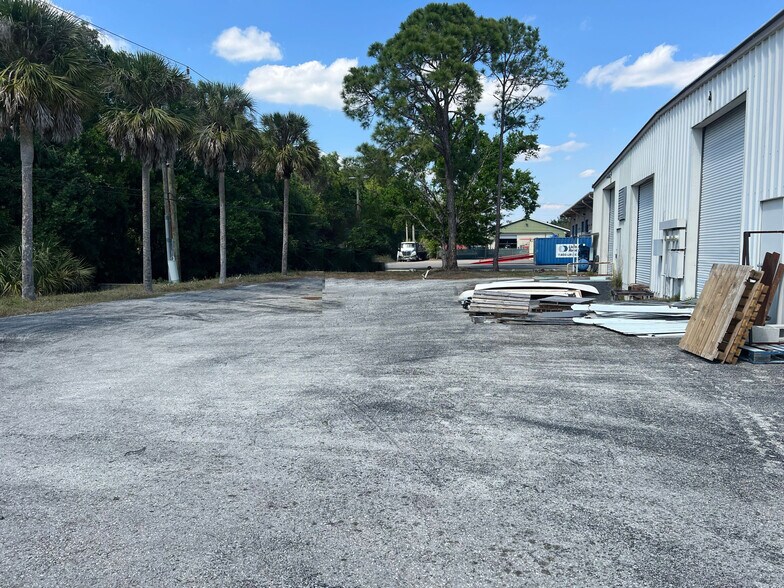 More Photos Of 5826-5830 Corporation Cir, Fort Myers Warehouse For Sale