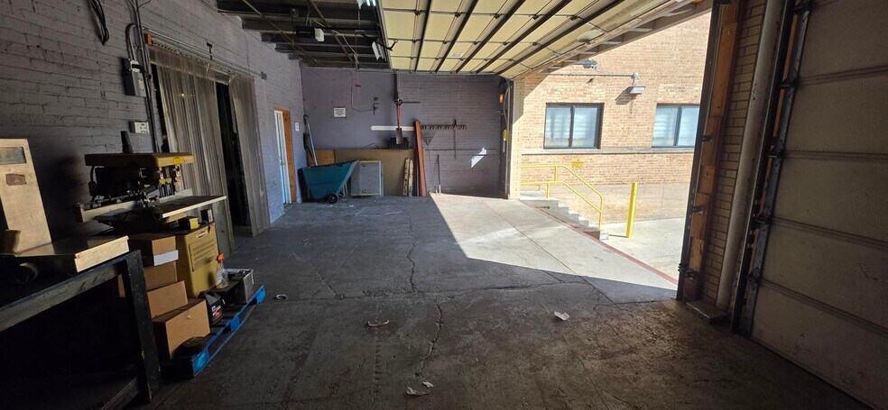 More Photos Of 6465 N Avondale Ave, Chicago Manufacturing For Sale