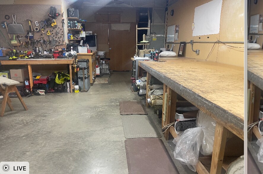 More Photos Of 5260 NW Highway 99, Corvallis Showroom For Lease