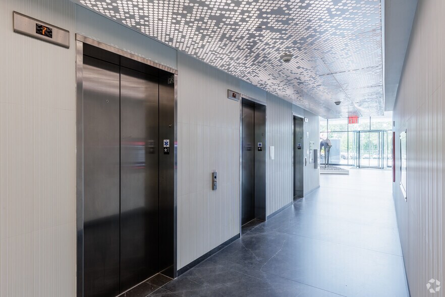 More Photos Of 1441 South Ave, Staten Island Office For Lease