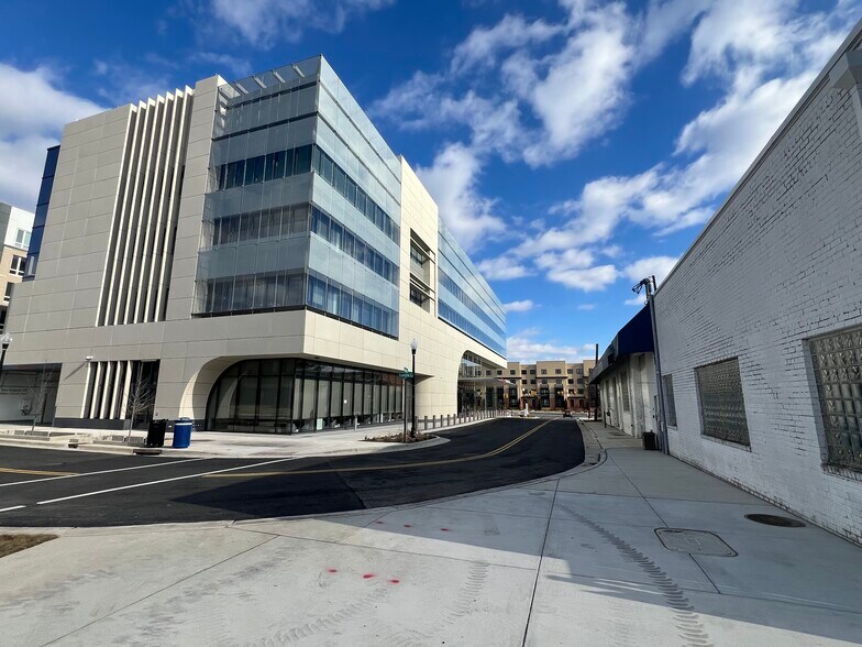 More Photos Of 405 Fannon St, Alexandria Warehouse For Sale