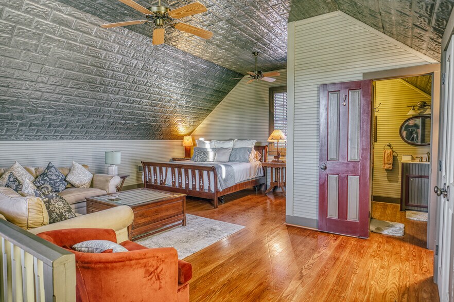 More Photos Of 1034 Hilbun Rd, New Ulm Land For Sale