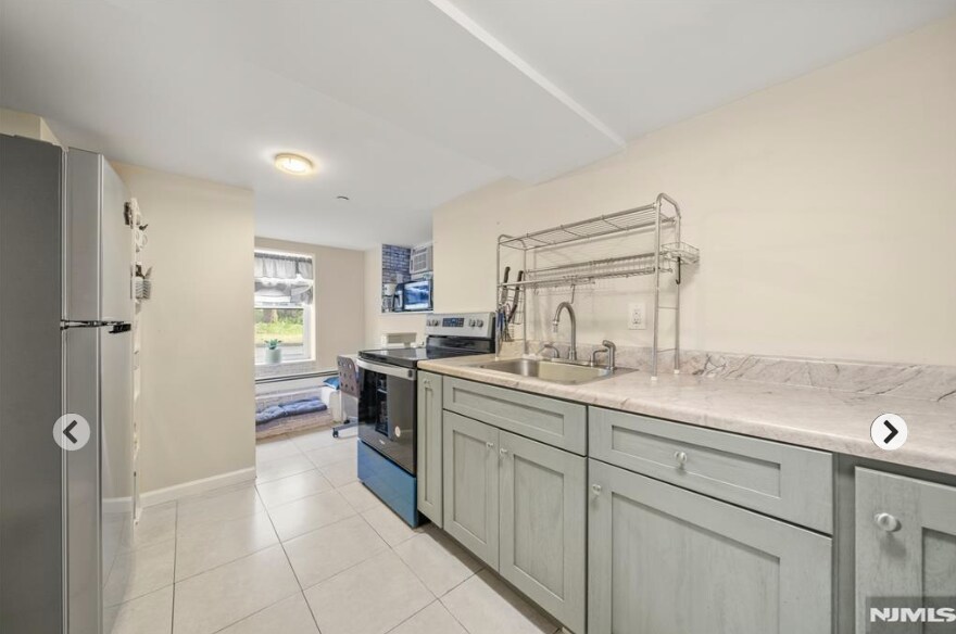 More Photos Of 22-05 Maple Ave, Fair Lawn Office Residential For Sale