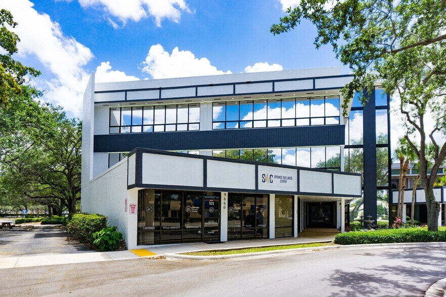 More Photos Of 9660 W Sample Rd, Coral Springs Medical For Lease
