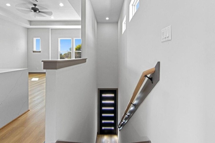 More Photos Of 4805 Paula st, Houston Multifamily For Sale