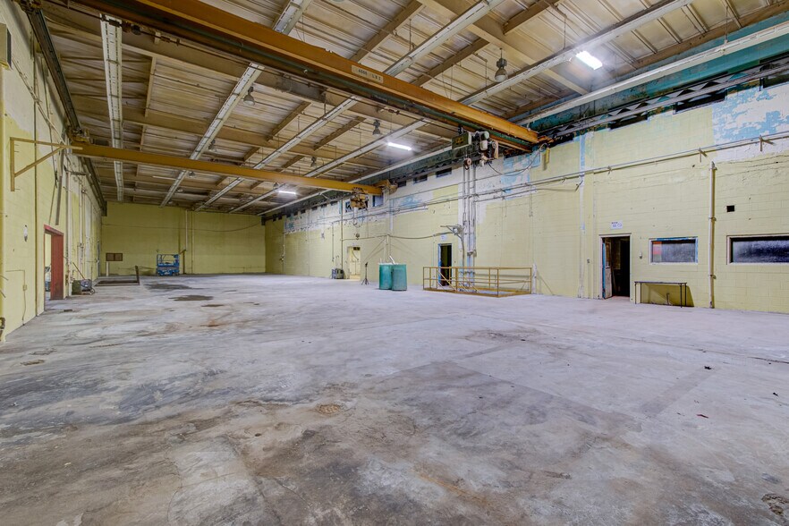 More Photos Of 1664 Sharon Rd, Washington Warehouse For Sale