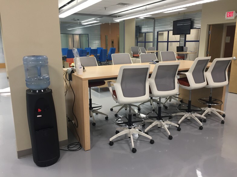 More Photos Of 309 Smithfield St, Pittsburgh Medical For Lease