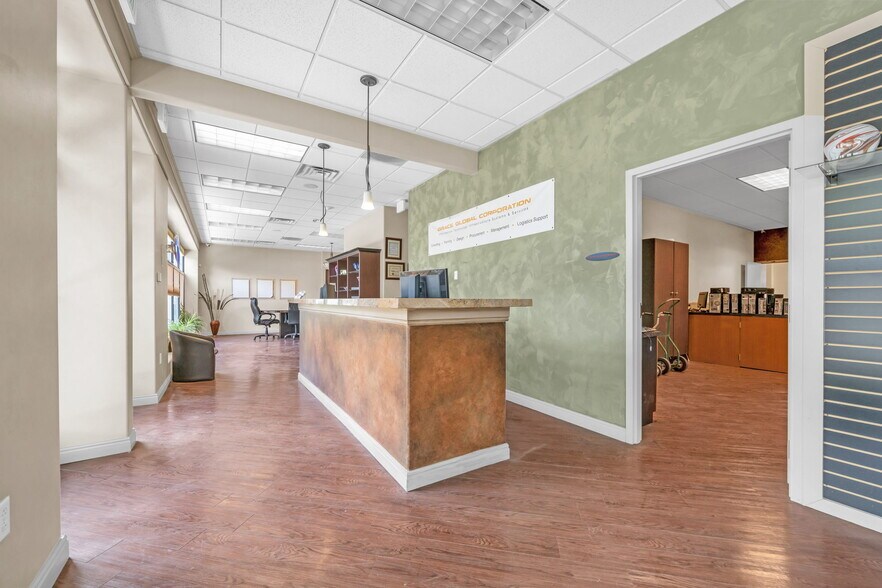 More Photos Of 1345 S Main St, Salt Lake City Freestanding For Lease