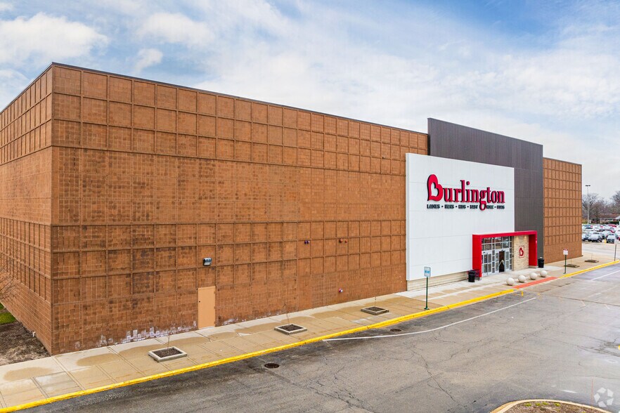 More Photos Of , Niles General Retail For Sale