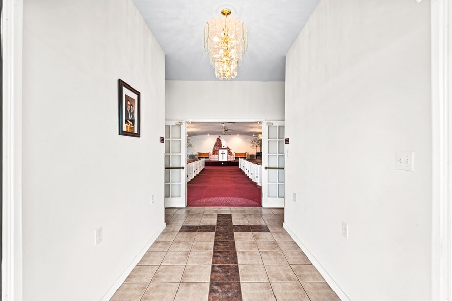 More Photos Of 22114 Carters Gate Rd, Ruther Glen Religious Facility For Sale