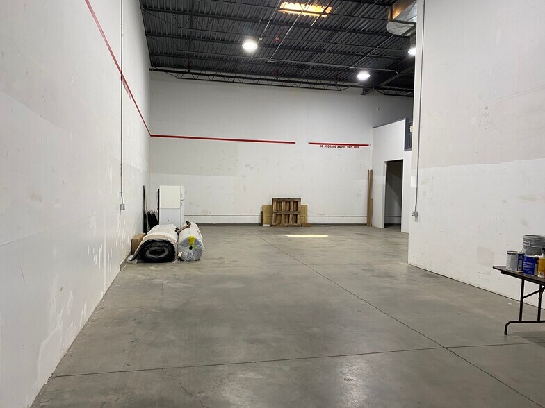 More Photos Of 11919 W I-70 N, Wheat Ridge Warehouse For Sale