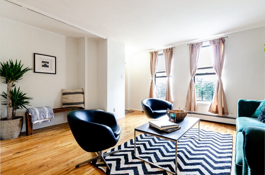 More Photos Of 47 Carroll St, Brooklyn Apartments For Sale