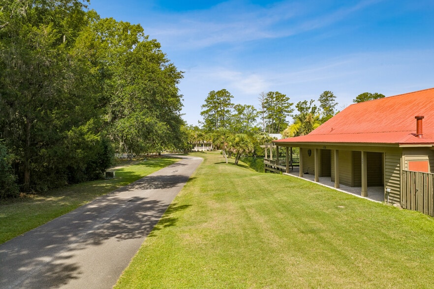 More Photos Of 205 Coosaw Way, Ridgeland Lodge Meeting Hall For Sale