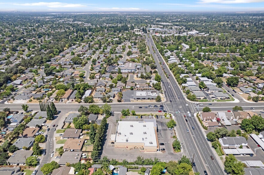 More Photos Of 6144 Dewey Dr, Citrus Heights Drugstore For Sale