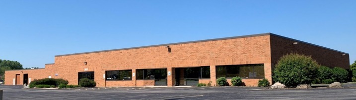 Primary Photo Of 2801-2827 S Moorland Rd, New Berlin Office For Lease