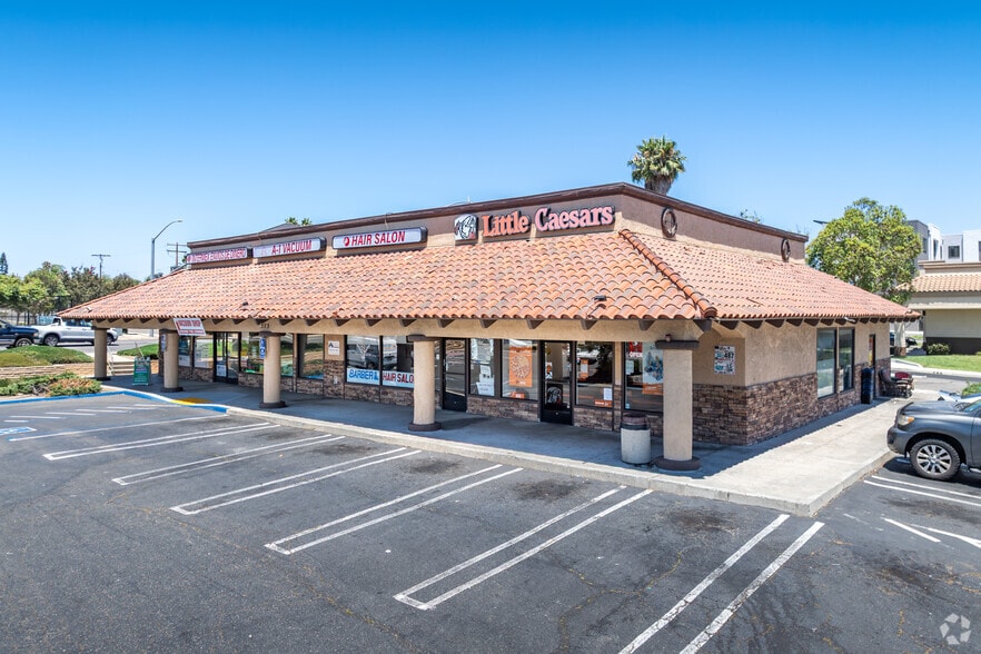 More Photos Of 277 S Rancho Santa Fe Rd, San Marcos Unknown For Lease