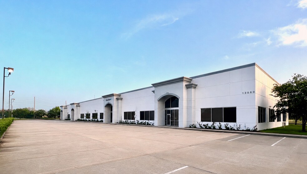 Primary Photo Of 12560 Reed Rd, Sugar Land Light Manufacturing For Lease