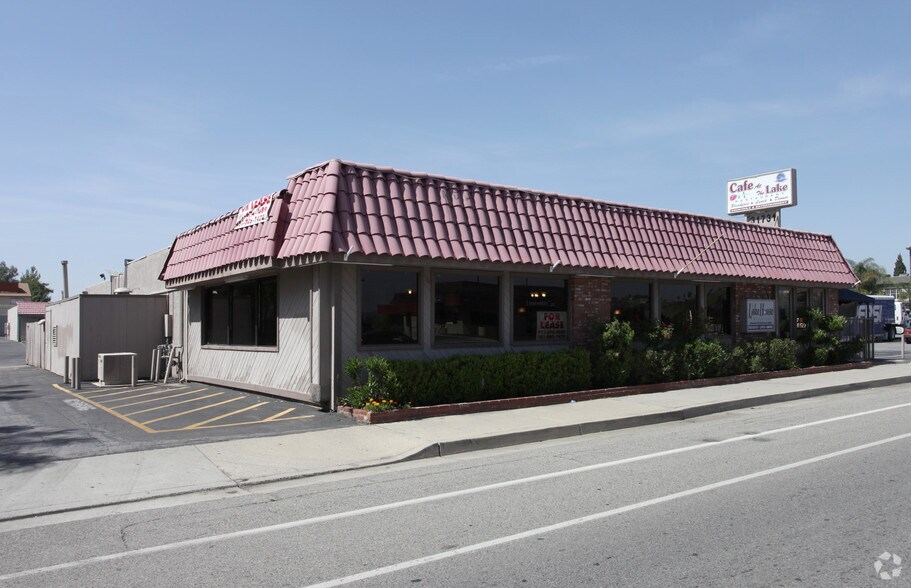 More Photos Of 31705-31731 Riverside Dr, Lake Elsinore Unknown For Lease
