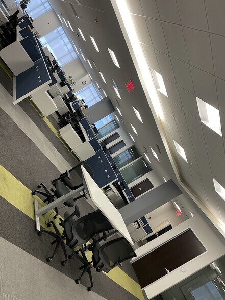 More Photos Of 245 E Main St, Rochester Office For Lease