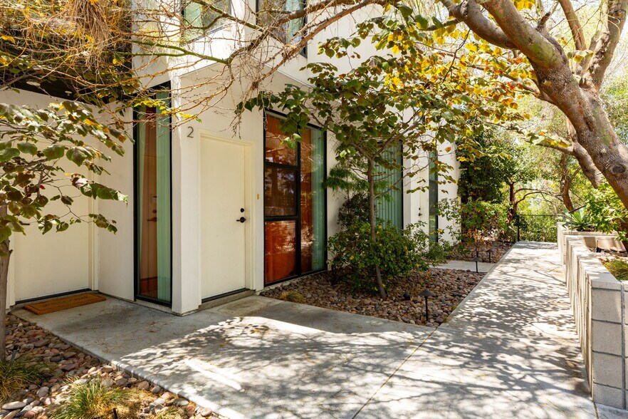 More Photos Of 3045-3057 Broadway, San Diego Apartments For Sale