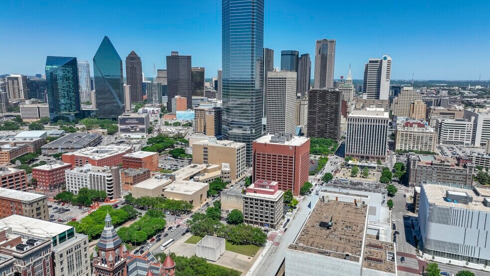More Photos Of 701 Commerce St, Dallas Office For Sale