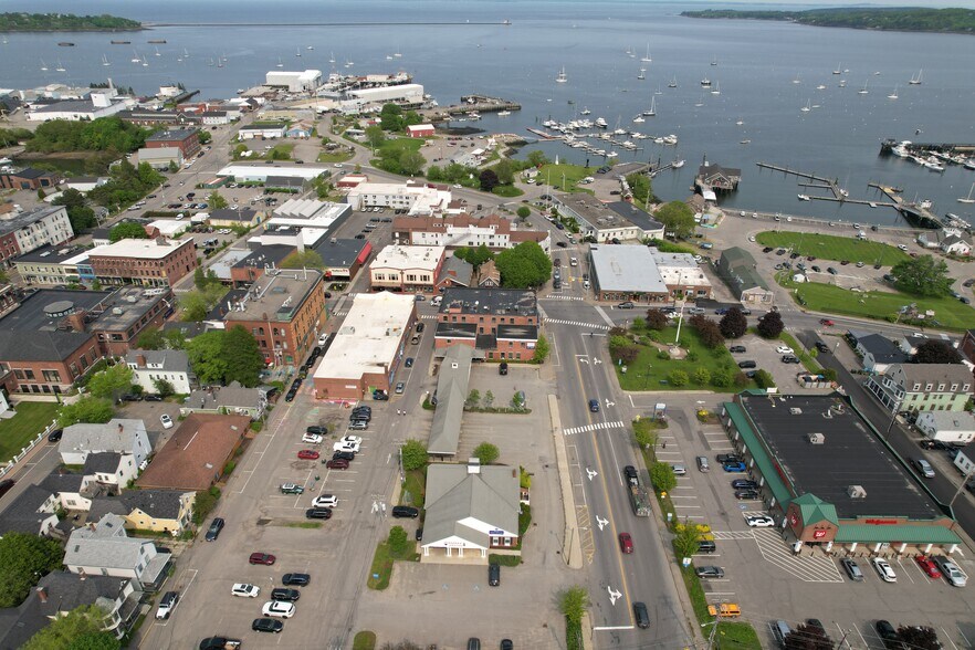 More Photos Of 300 Main St, Rockland Bank For Sale